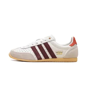 Japan WMNS "Core Yellow Black" JI2662