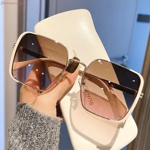 Unisex Luxury Square Sunglasses, 2026 New Sleek Metal Frame with UV400 Protection, Trendy Oversized Shades Perfect for Street Style, Travel, Beach & Daily Wear