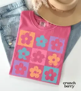 Comfort Colors Checkered Flowers Shirt, Retro Checkered Spring Shirts for Women, Boho Floral T Shirt, Floral Easter Shirt, Trendy Oversized