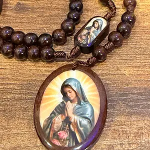 Rosario Virgen de Guadalupe madera