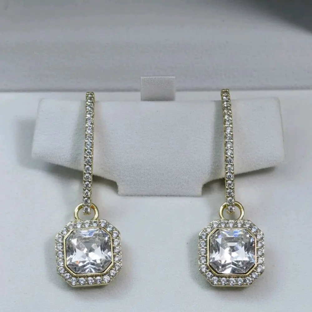 aretes con zirconia 14k laminados resistentes al agua cloro y sudor