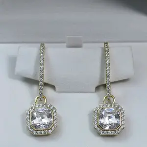 aretes con zirconia 14k laminados resistentes al agua cloro y sudor