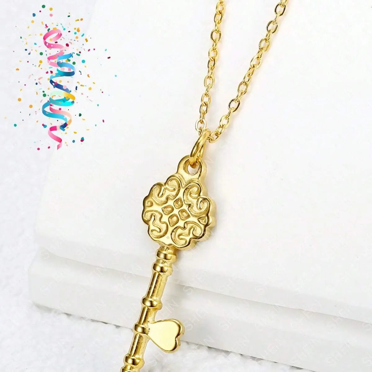 Women's Stainless Steel Key-Shaped Charm Pendant Necklace - Simple Daily Wear Design, Durable Non-Fading Exquisite Jewelry Gift for Females, Charm Necklace, Girlfriend Gifting