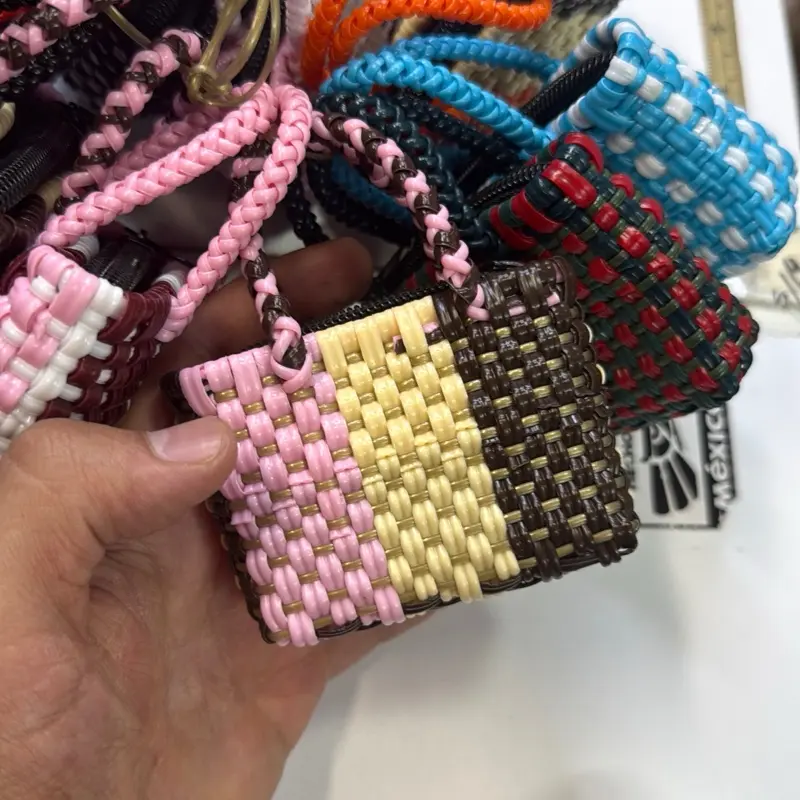 Monedero bolsita plástico  - handmade coin purses
