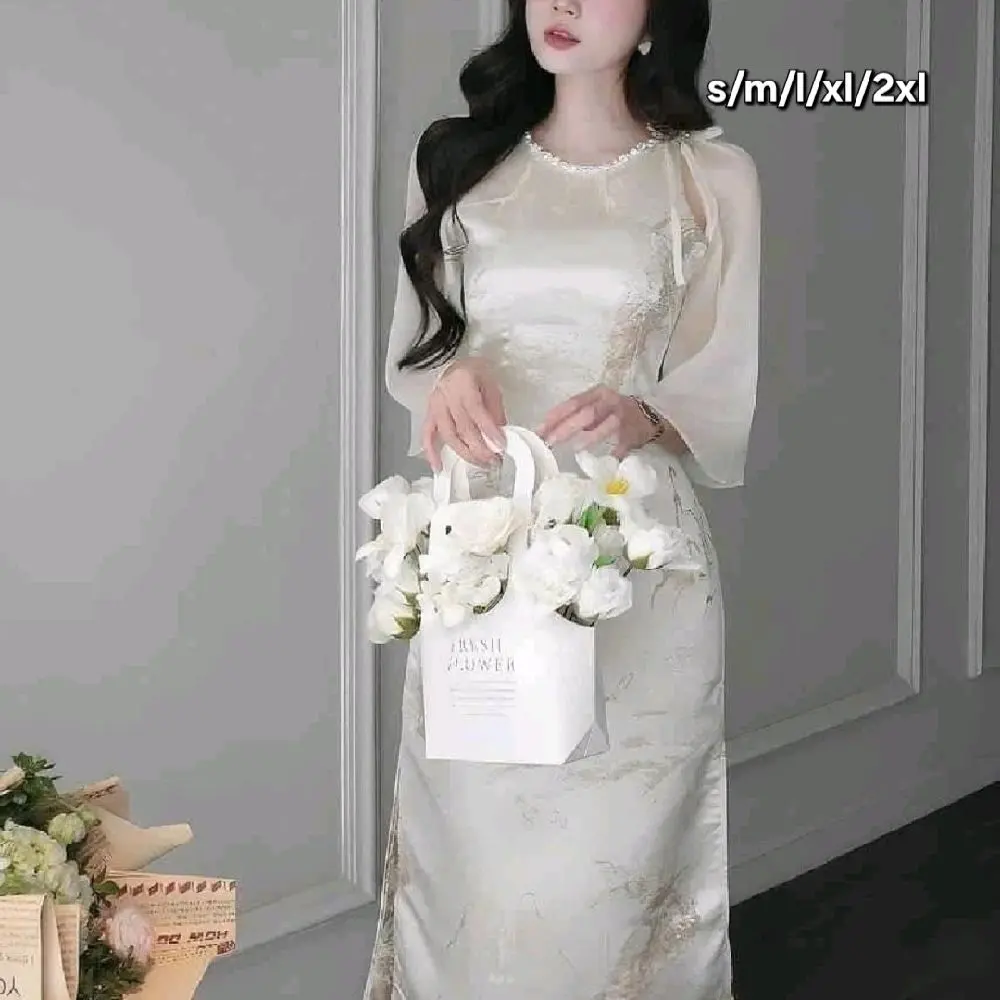 Vietnamese Ao Dai  M29 ( Vietnamese Size ) / Áo Dài Cách Tân /Women Ao Dai / Girl Ao Dai / Luna Ao Dai / Áo Dài Tết / Wedding Party Ao Dai