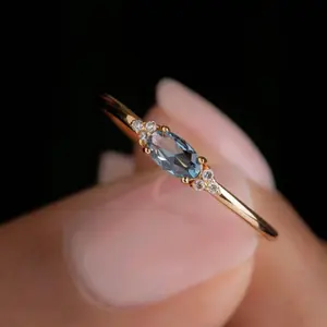 Elegant Cubic Zirconia Ring for Women - Perfect for Valentines, Weddings, Engagements, and Anniversaries