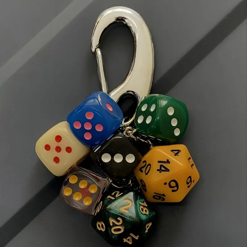 Dice Design Keychain, Fashionable Key Ring for Women and Men, All-Match Exquisite Aesthetic Keychain for Birthday Gift, Trendy Keychain for Bags, Cool Bag Accessory