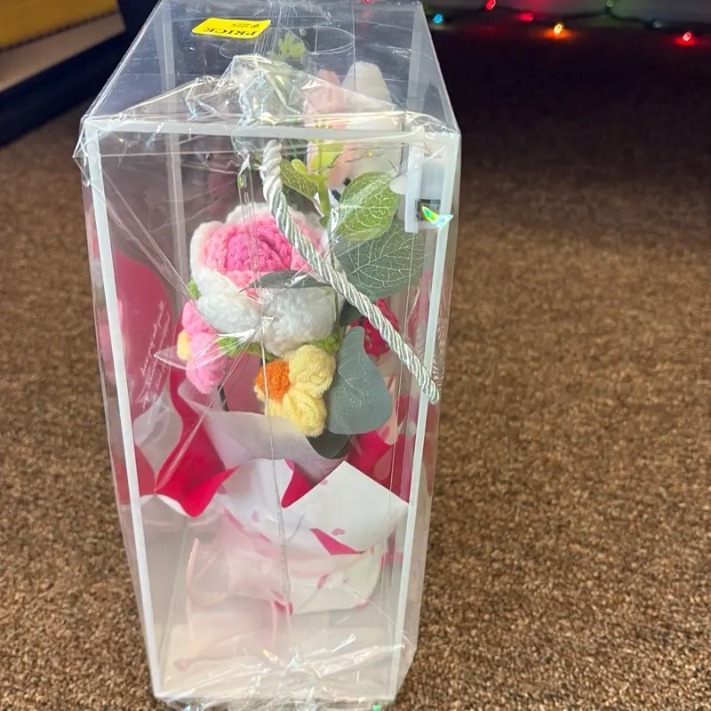 Plush small Bouquet Crotchet with Lights - Adorable Crochet Flowers & Plush - Perfect Gift for Any Occasion