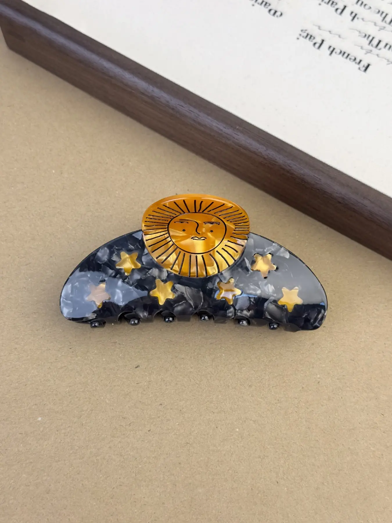 Women's High-Quality Acetate Hair Clips, Sunflower Star Snail Angel Design, Vintage Style for Vacation and Playful Wear, Hair Claw, Super Cute Clips, Fun Claw Clips