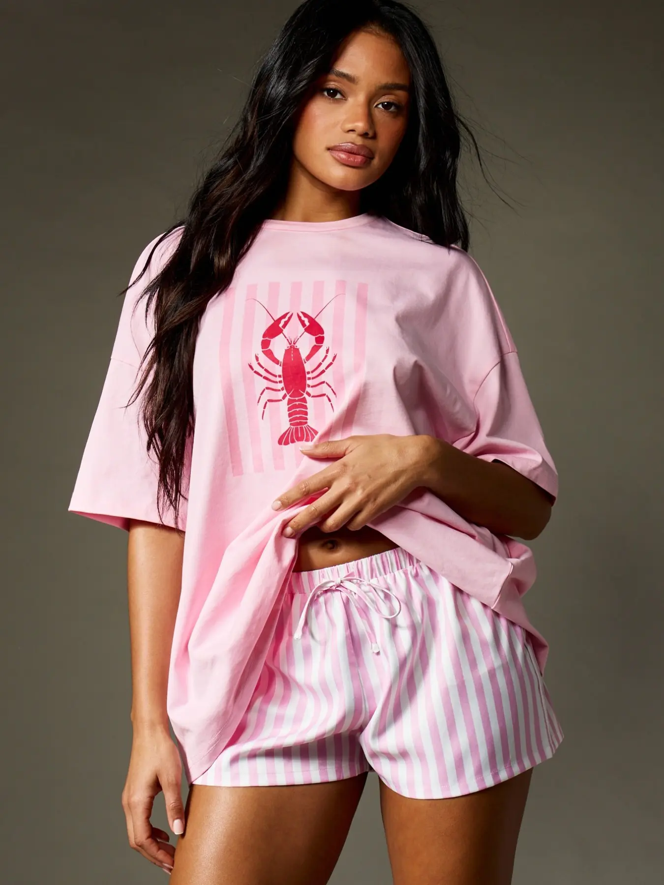 Viral Lobster Print Set Women, Soft Baggy Oversized Tee & Striped Shorts, Retro Vintage Vibes, Casual, Summer Vacation Must-Have, Style, Clothes