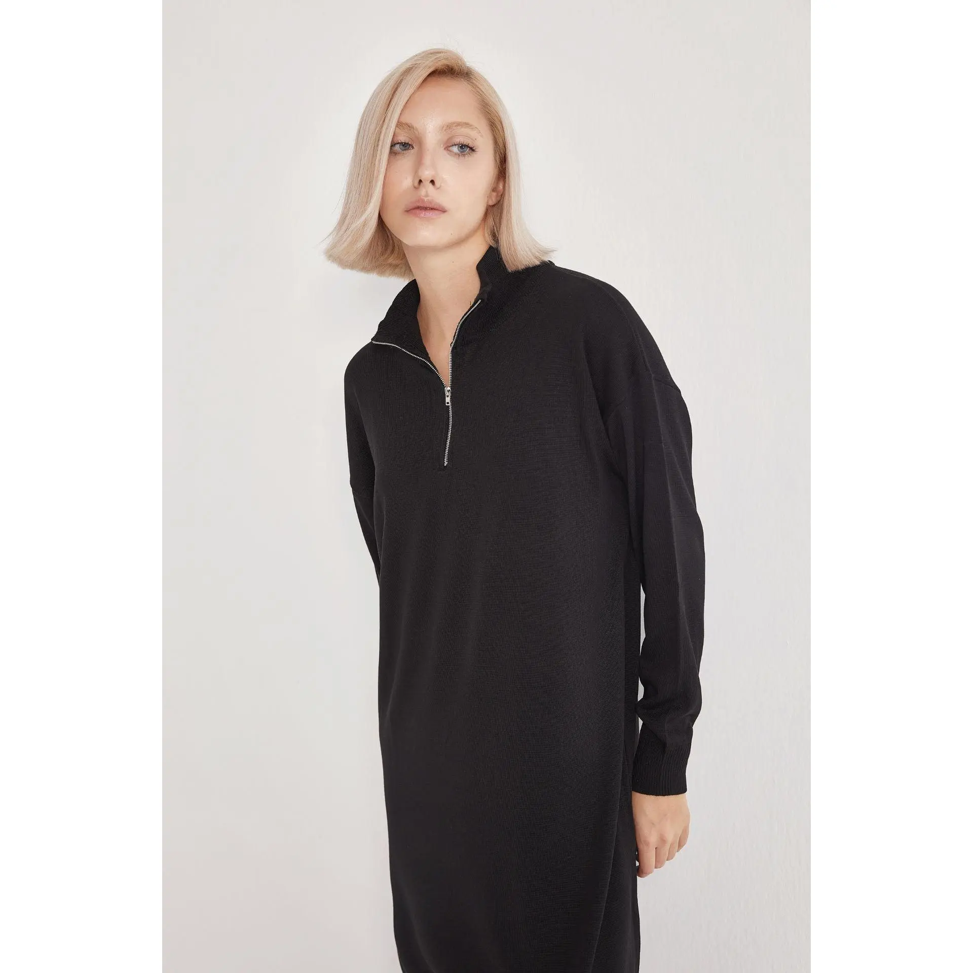 High-Neck Cotton Knit Dress with Zipper - Black - TikTok Shop High-Neck Cotton Knit Dress with Zipper - Black - TikTok Shop