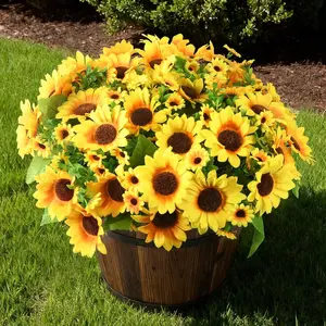 Fake Sunflowers Artificial Flowers for Outdoor Decoration, 6 Pcs Faux Silk Sunflowers Realistic UV Resistant for Centerpiece Wedding Bouquet Office Cemeter