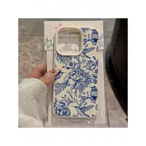 Fashionable vintage leather-textured shockproof protective case, compatible with iPhone 17/16/15/14/13/12/11/XS/X/XS Max, is an ideal Christmas, New Year, or Valentine's gift for friends and family.