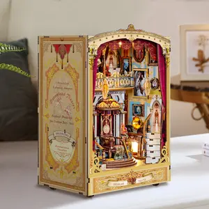 Qimeng Opera House Wooden 3D Model Kit, DIY Woodcraft Set with Exquisite Miniature Scene, Fun Manual Assembly, Ideal Christmas or Birthday Gift for Girls, Classic Design