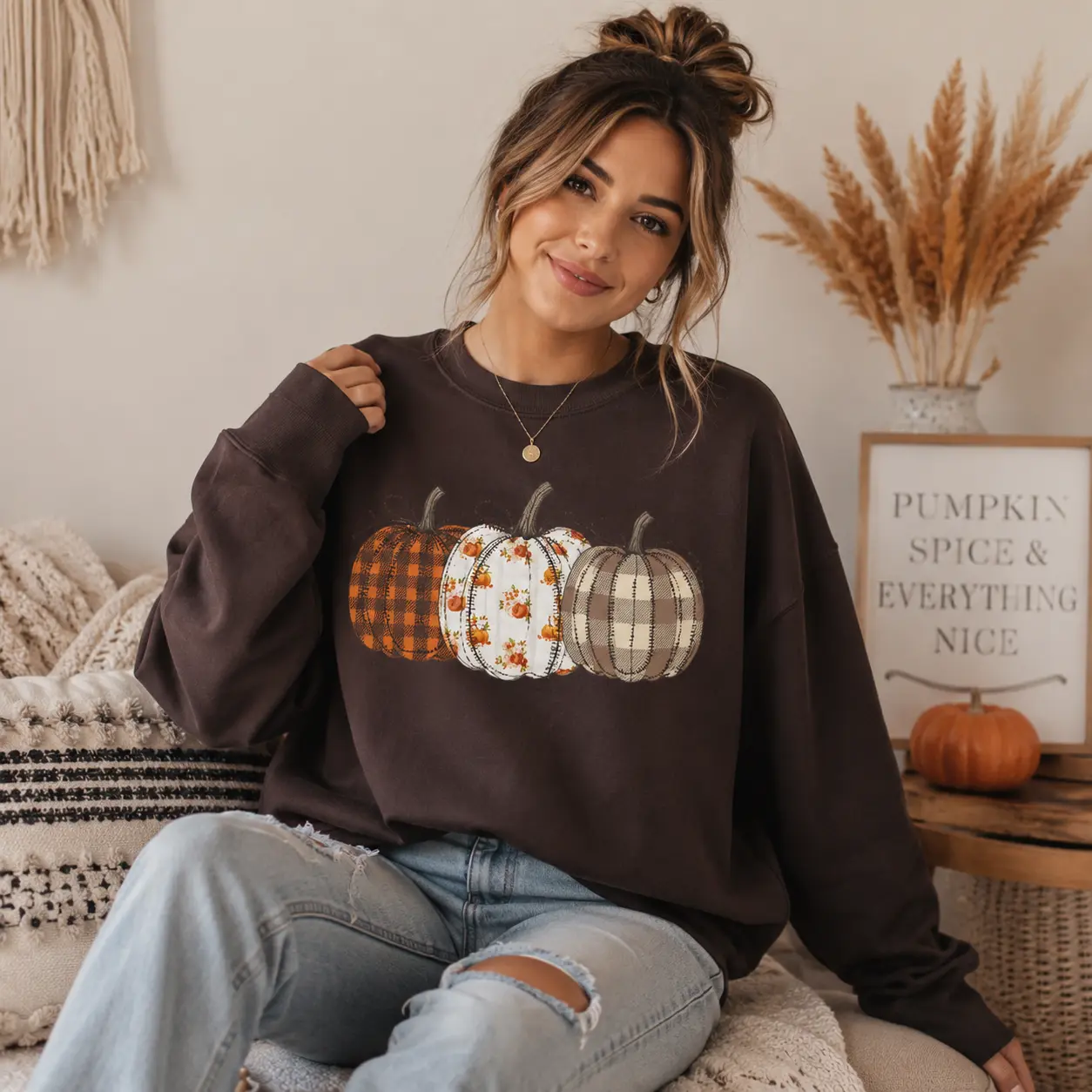 [PRINT] Gildan Pumpkin Printed Sweatshirt for Women, Embroidered-Look Graphic Print, Vintage Fall Cozy Pullover Casual Casual Wear