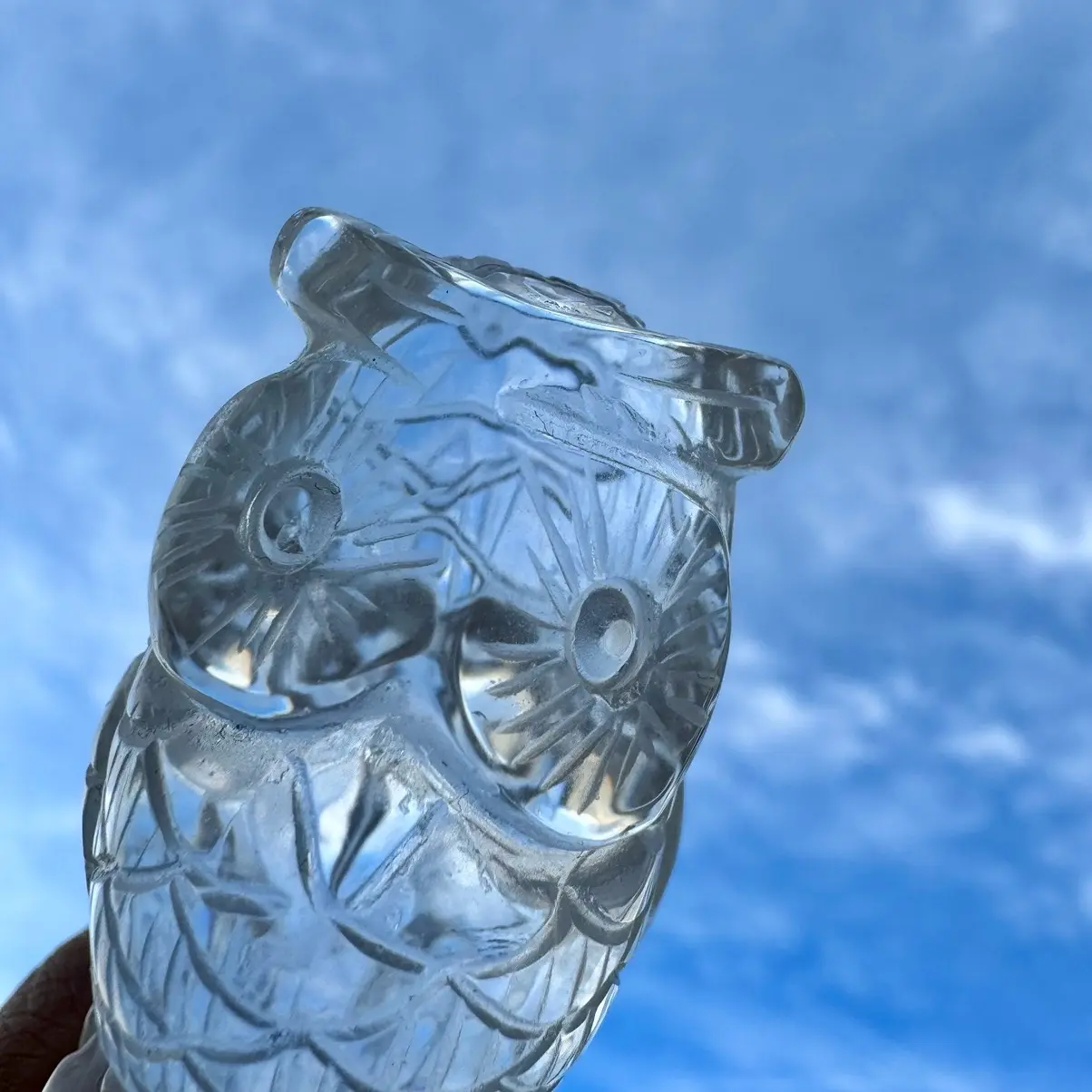 Clear Quartz Owl - Natural Crystal - Healing, Knowledge, Wisdom, crystal decor