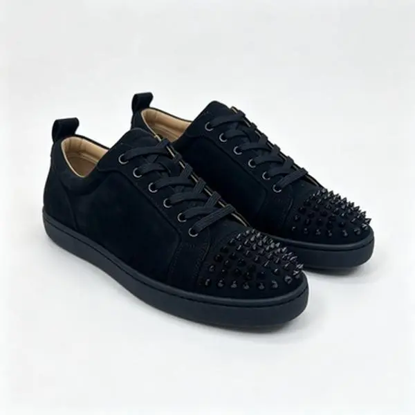 These black studded sneakers go with EVERY outfit