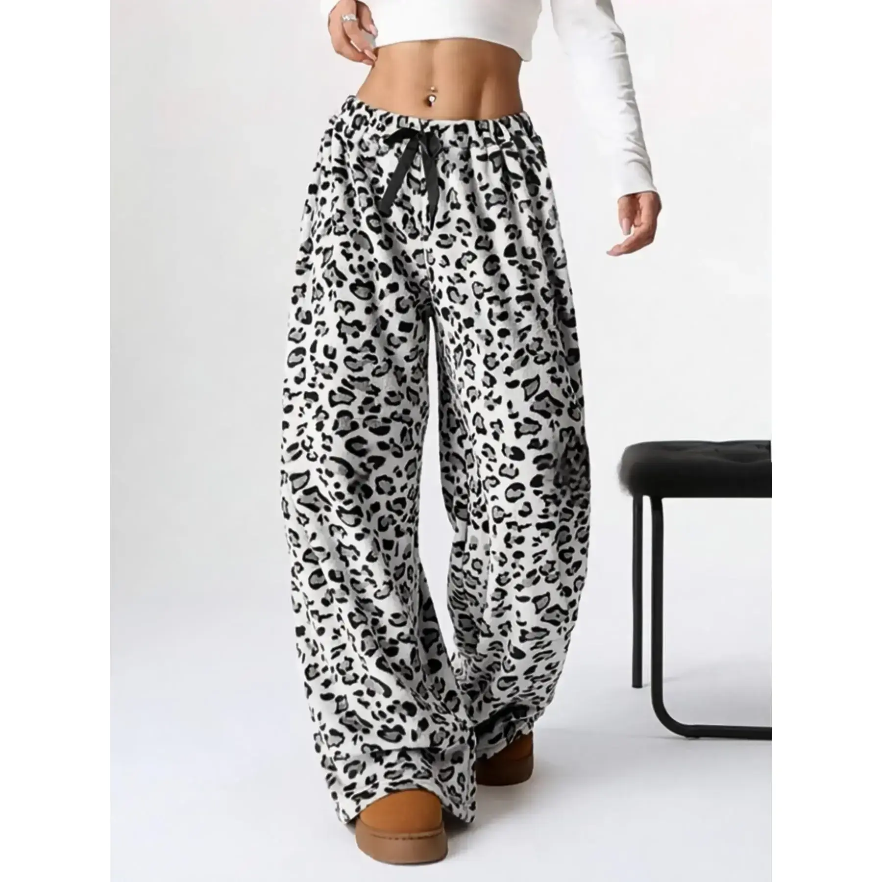 Women's leopard print bow decorated elastic waist wide pants, casual, soft and comfortable daily pants, autumn and winter women's underwearRAIMENTRY Women's leopard print bow decorated elastic waist wide pants, casual, soft and comfortable daily pants, autumn and winter women's underwearRAIMENTRY