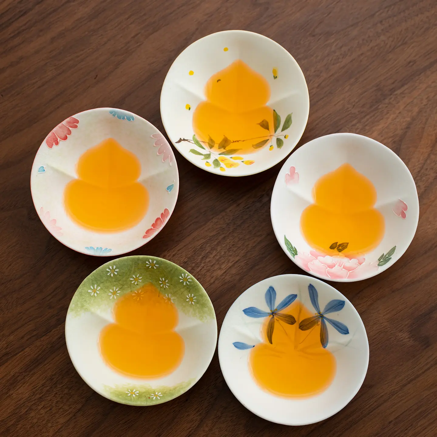 Hand-Painted Daisy Fortune Porcelain Tea Cup 80ml Premium Aesthetic Personal Teacup for Home Use