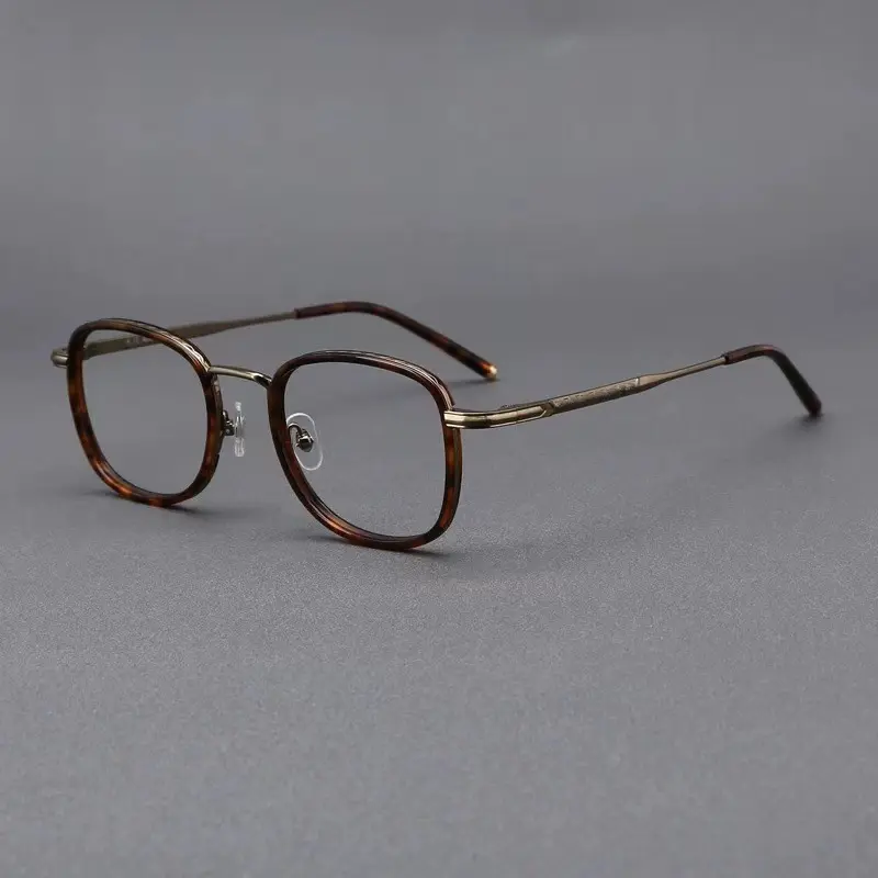 XUH Unisex Retro Square Frames Eyeglass - Tortoise Lightweight Metal-Tone Eyewear, Anti-Blue Light Blocking Bluelight Glasses, Anti-Glare, Prescription-Friendly for Office Computer Use, Blue Lights Glasses, Tortoise Eyewear, Rubber, Anti-Blue Light Essent