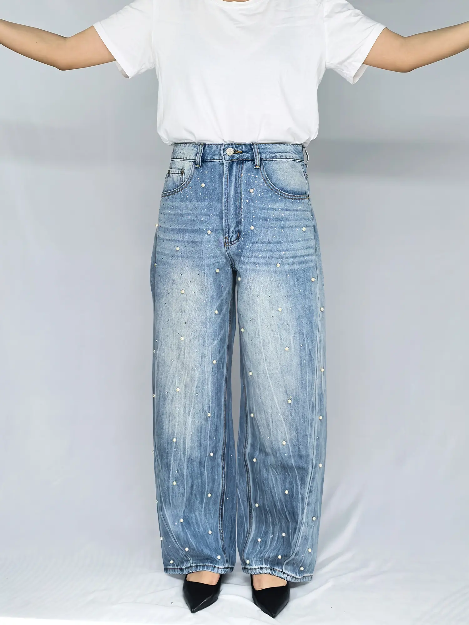 Lux Lee Women's Vintage Barrel Jeans, High-Waisted Full Length Curved Leg Denim with Pockets, Pearl & Rhinestone Sparkling Accents, Pocket, Cotton Blend, Retro, Watch Party
