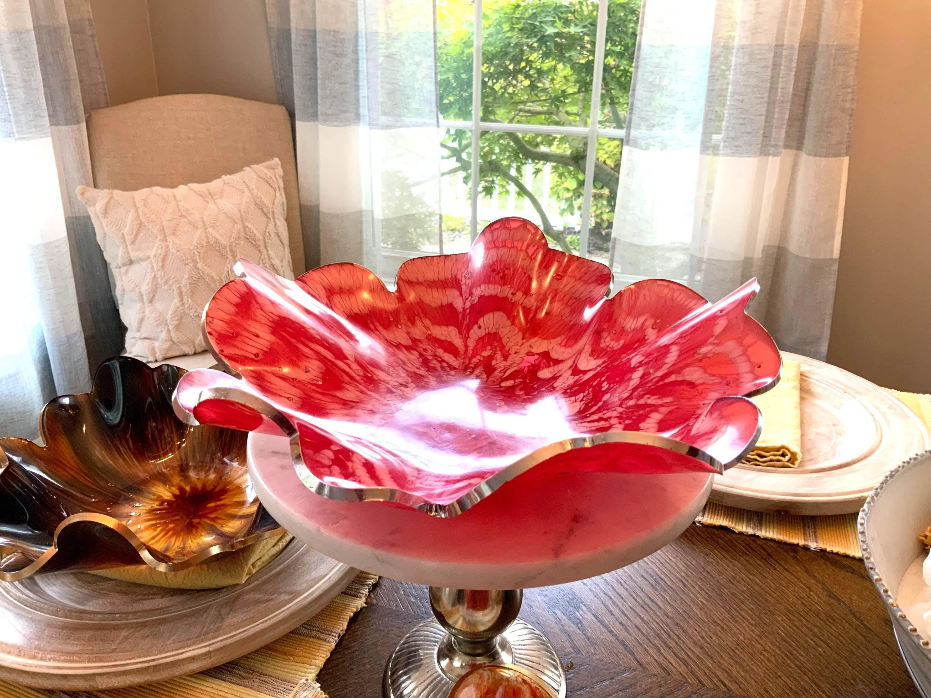 Handcrafted Classic Silver Resin Candy Cane Swirl Decorative Bowl - 11¾” Size, Unique Look 1-of-a-Kind Kitchen Tableware for Fruit, Holiday Use, One Of A Kind