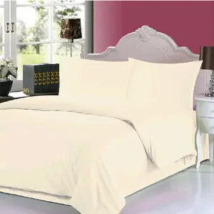 Elegant Cream-Colored Bedding Set with Luxurious Feel for Modern Bedrooms