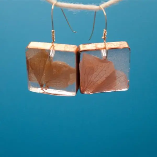 Pink Flower in Resin Earrings - Square Design with Copper Accents for Unique Style