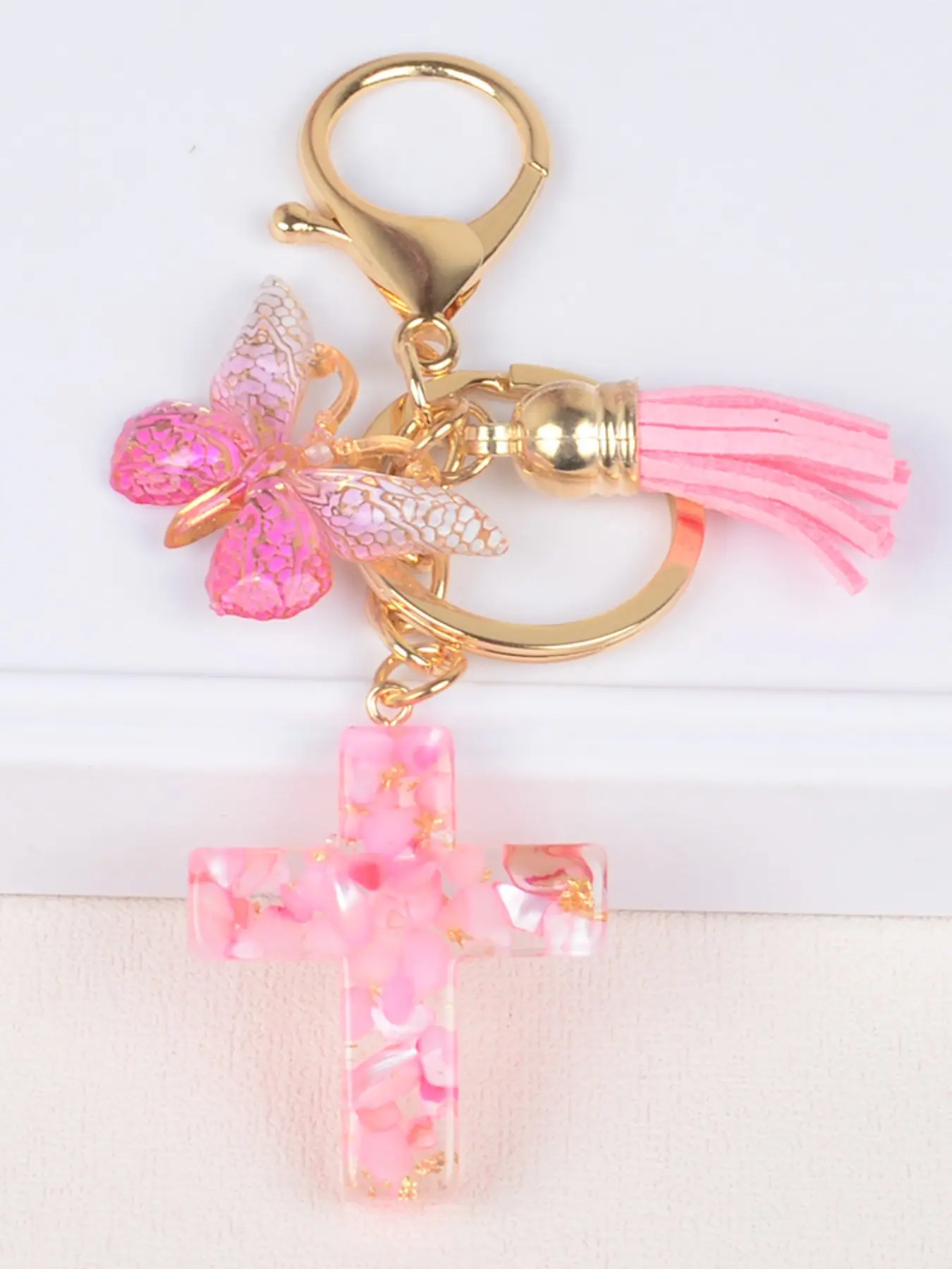 Resin Cross Keychain Charm, Trendy Cute Keychain, Stylish Keychain, Shell Stone Car Bag Decoration, Butterfly Fringe Pendant, Unisex Gift Accessory, Cute Style, Aesthetic Keychain, Keychain Kawaii