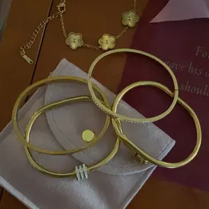 5-Piece Fashion Stainless Steel Bracelet Set, Rhinestone Bangle Bracelet for Holiday Gift