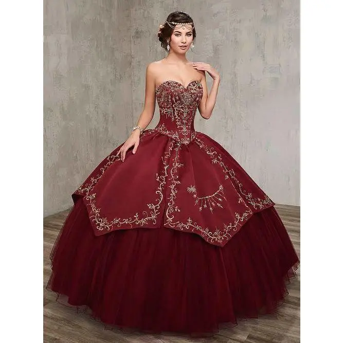 Sweetheart Strapless Embroidered Ball Gown with Bolero Quinceañera Dress by Rachel Allan 4Q516