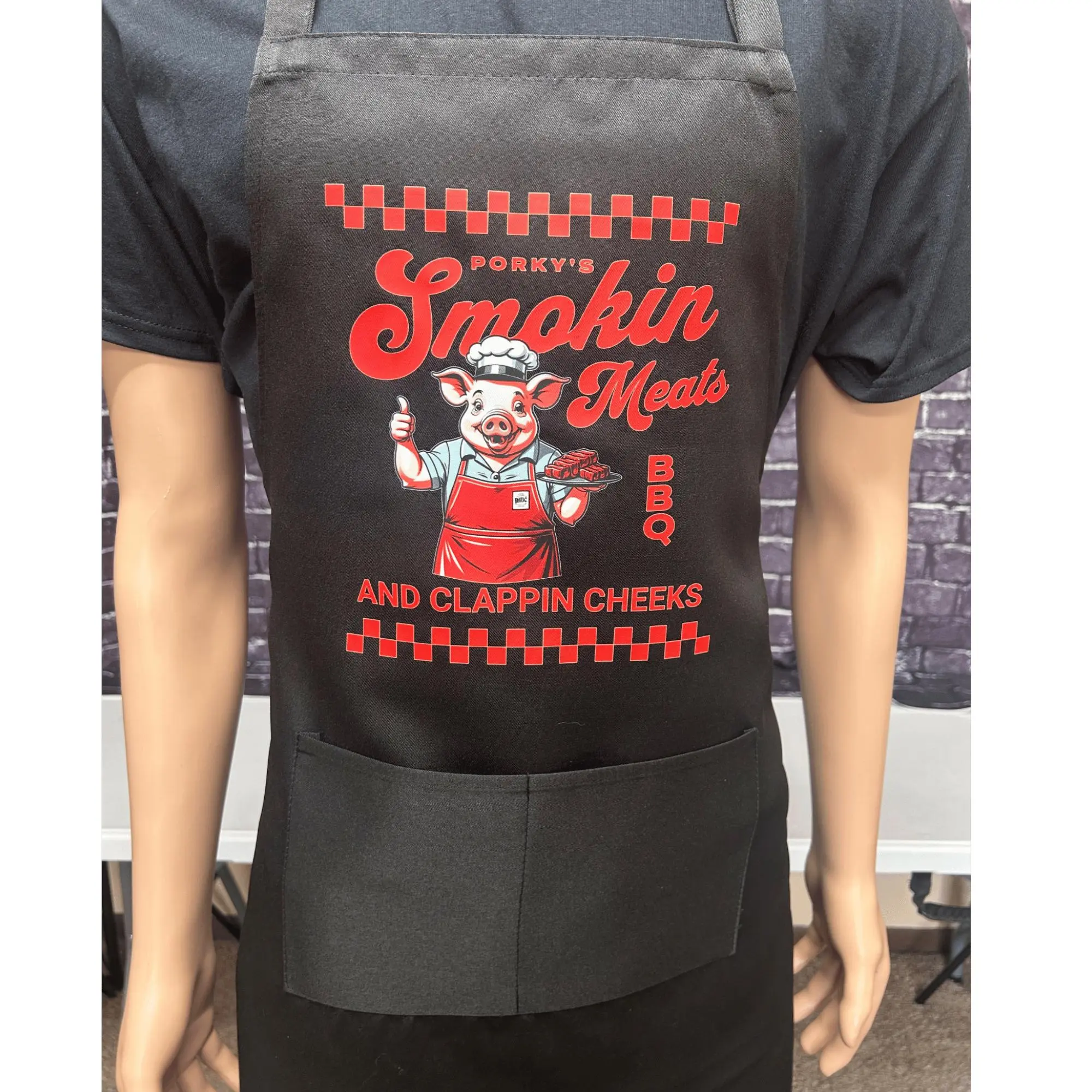 Porky's BBQ Grilling Apron Smokin Meals & Clappin Cheeks with 2 Pockets Adjustable for Cooking Enthusiasts Kitchen Accessory Household Items, Funny Apron, Kitchen Cooking Aprons