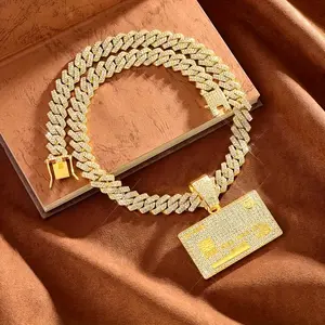 One Piece Bank Card VISA Card Hip Hop Pendant Necklace Fashion Design Niche Couple Anniversary Gift for Boyfriend Father's Day Birthday Gift Zinc Alloy Material