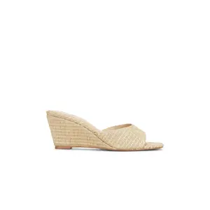 Steve Madden Seleste Sandal in Gold Raffia