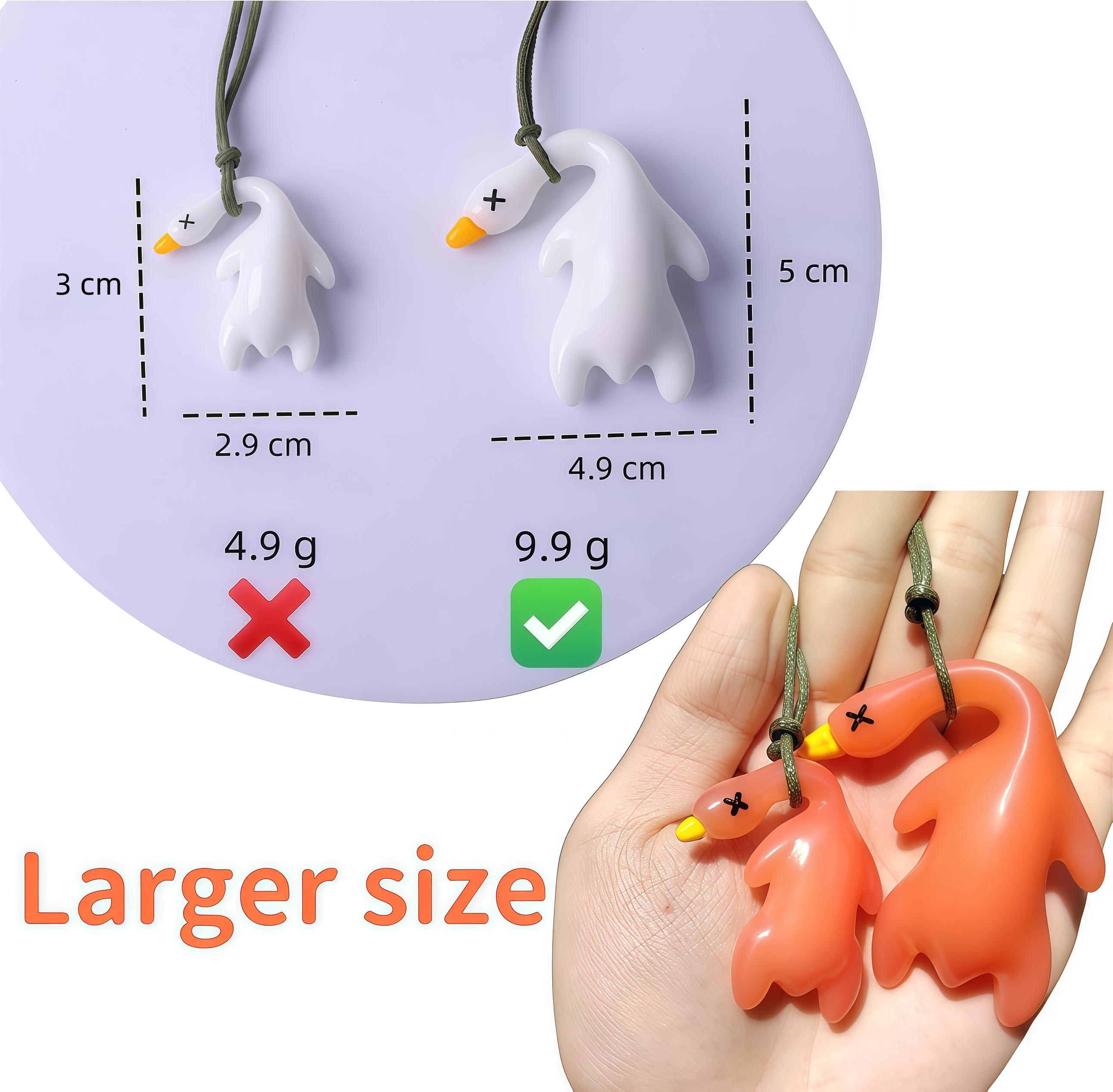 UV Color Changing Duck Decor, Sunscreen Effect Testing Reminder Pendant, Creative Car Accessories Interior Ornament for Car Bicycle Outdoor