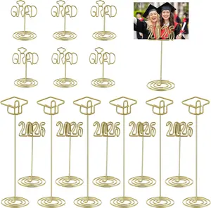18Pcs 2026 Graduation Gold Photo Holders for Table Centerpieces, Grad Cap Picture Display Table Number Holders Card Stands for Class of 2026 Congrats Grad Anniversary Party Decor Supplies, 3 Sizes kockuu