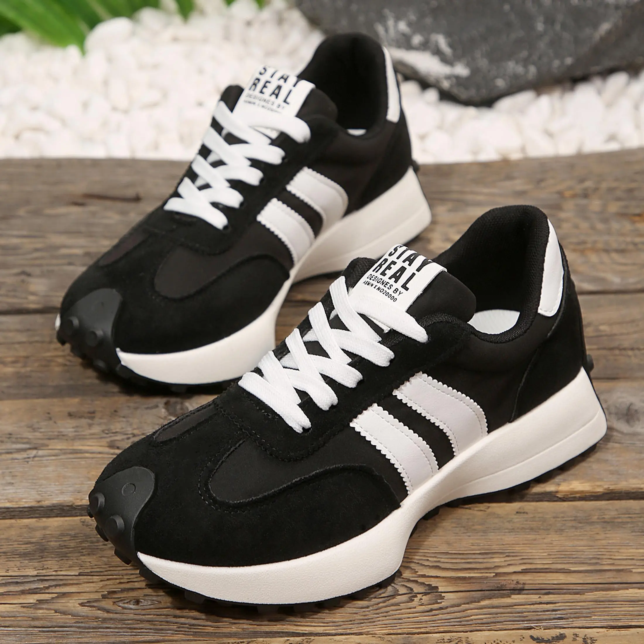Womens Fashion Sneakers Comfortable Casual Tennis Shoes Non Slip Lightweight Trendy Retro Sneakers