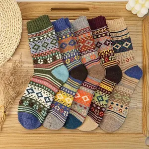 5 Pairs Winter New Vintage Thick Warm Mid Calf Socks Retro Design Cozy Footwear for Cold Weather Comfortable Fashionable Unisex Winter Essentials Stylish Thermal Socks for Men and Women