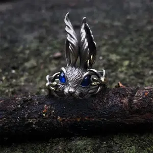 Retro Alice in Wonderland Rabbit Ring, Handmade Gothic Adjustable Fitted Ring, Unisex Punk Fairy Tale Animal Motif Bunny Charm Jewelry Gift, Goth Rings, Bunny Charm Rings