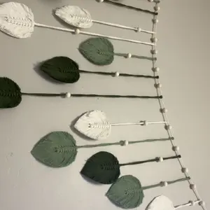 Bohemian Macrame Leaf Wall Hanging, Boho Style Wall Decor, Wall Hanging Decor for Home Living Room Bedroom, Home Decor, Ornaments, Boho Decoration