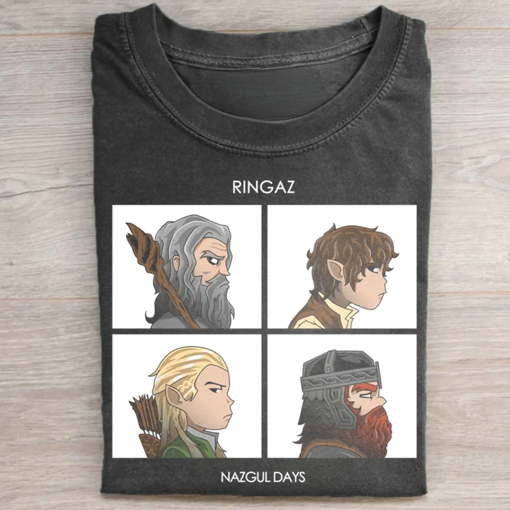 Gildan Men's Fitted Short-Sleeve Round Neck Printed Graphic T-Shirt - Casual Menswear Top, Lord of The Rings Vintage Nazgul Days Tee with Gandalf, Frodo Baggins, Legolas, Gimli, Fantasy Rings, Graphic T Shirts