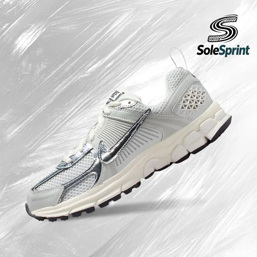Nike Youth Zoom Vomero 5 (GS) Unisex Kids Sneakers - Photon Dust Chrome, Vintage-Inspired Athletic Running Shoes, Shock-Absorbent Comfort, Chrome Accents, Sporty Chic, Gym Casual Fit, IM9467-001,shoes for back to school,back to school shoes