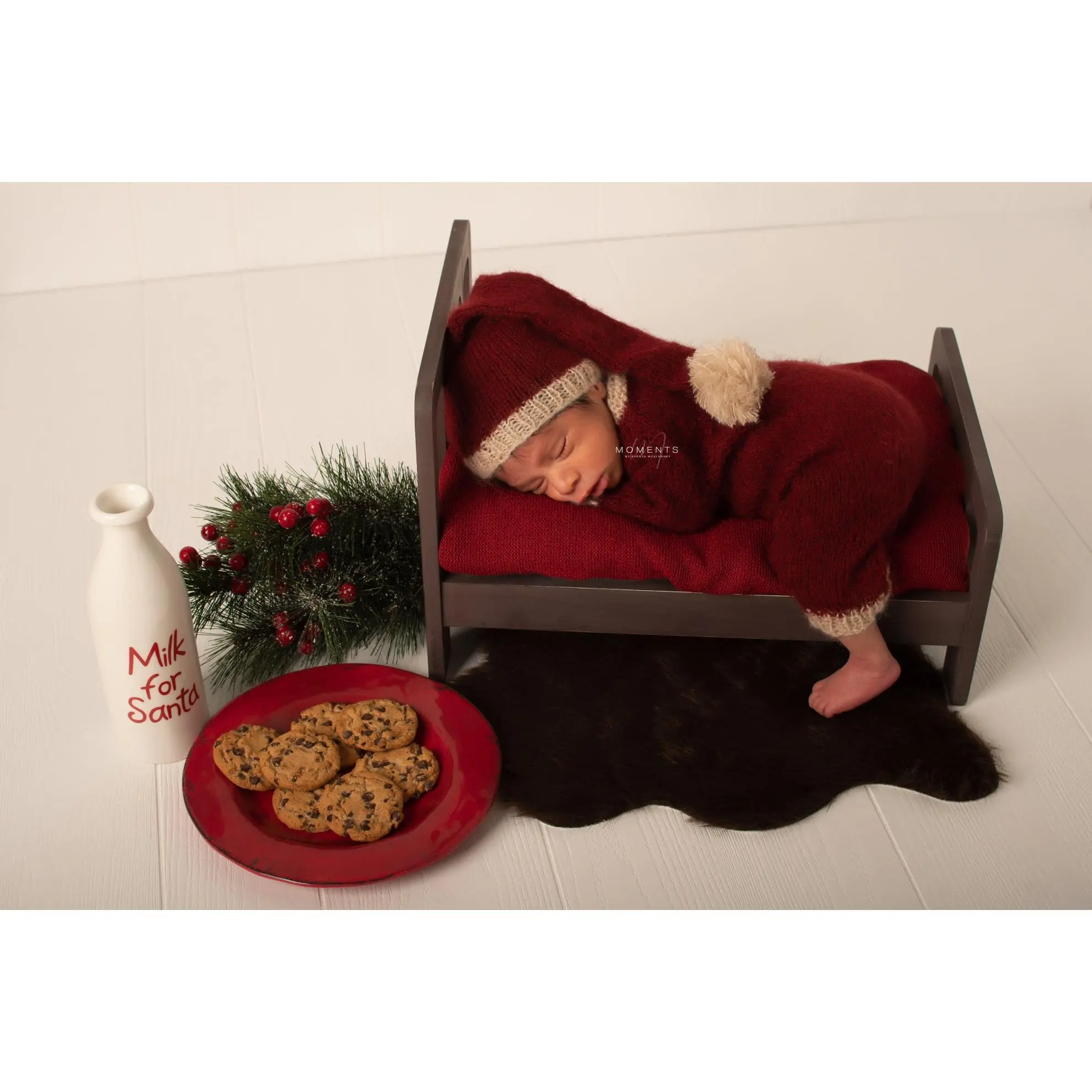 Rustic Bed - Straight Headboard with Curved Spindles - Brown