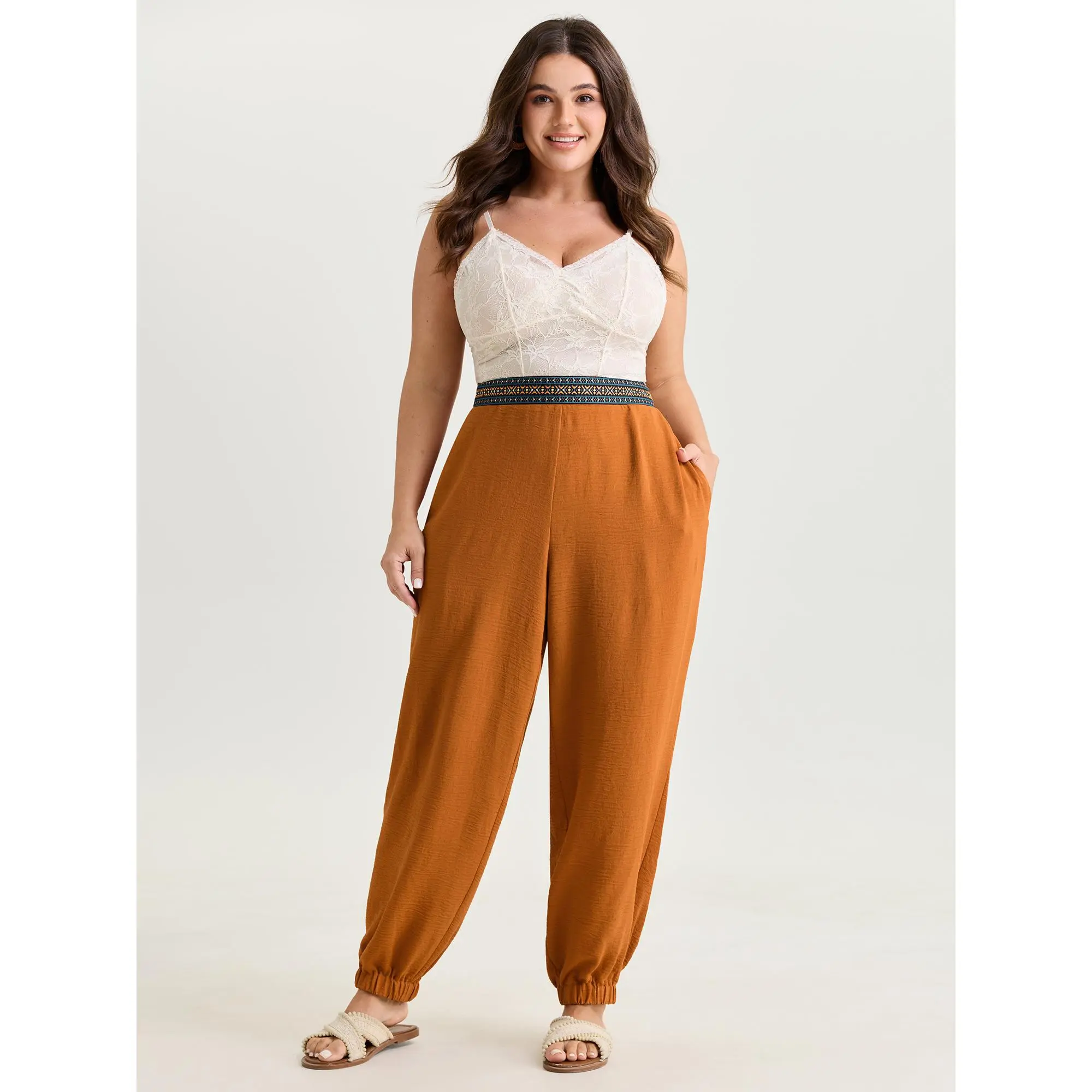 BLOOMCHIC Women's Curvy Plus Size Checkered Cropped Flared Capri Bottoms - Polyester Spandex Fabric, Smooth, Stretchy, Fitted, Pocketed, M-6X, 2026 Summer Chic Curve Pants,Summerfinds