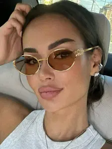 1pc Fashionable And Exquisite Hollow Oval Women's Fashion Glasses, Exquisite And Elegant, Suitable For Wearing In Various Occasions Preppy Style For Back To School Oval Shape Letter Decor