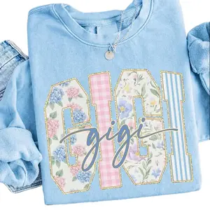 Custom Floral Gigi Mimi Nana Sweatshirt, Preppy Grandmillennial Mama Shirt, Coquette Aesthetic Boho Flower Graphic Tee, Glitter Gold Varsity Letter Pullover, Personalized Mother's Day Gift for Women