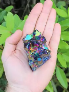 1pc Rainbow Halo Amethyst Cluster, Titanium Halo Amethyst, Raw Geode Mineral, Healing Energy Decoration, Unique Spiritual Gift, Must Have For Crystal Collection, Healing Mineral, Home Decor Gem, Gift For Crystal Lovers