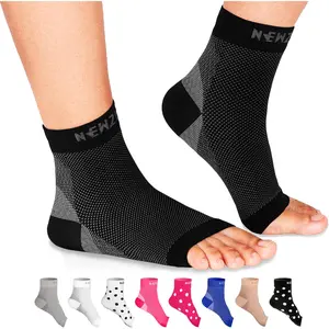 Plantar Fasciitis Socks with Arch Support, BEST 24/7 Foot Care Compression Sleeve, Eases Swelling & Heel Spurs, Ankle Brace Support, Increases Circulation, Relieve Pain Fast (L/XL, Black)