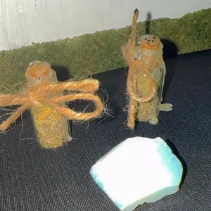 Mini Travel Protection Jars - Compact Design for Travel - Ideal for Organizing and Protecting Your Items - Bottles