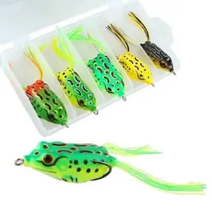 Topwater Frog Lures Set of 5 with Bait Box Artificial Soft Bait for Bass Snakehead Weedless Freshwater Fishing Crankbait Lures fishing supply